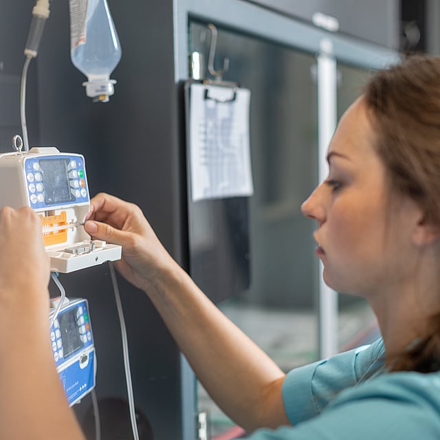 Service d'hospitalisation de la clinique vétérinaire AniCura Vet24 située à Marcq-en-Barœul près de Lille