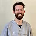 Dr. Vet. Guillaume Bureau, centre médico-chirurgical de référés AniCura Zebrasoma de Strasbourg, chirurgien vétérinaire.