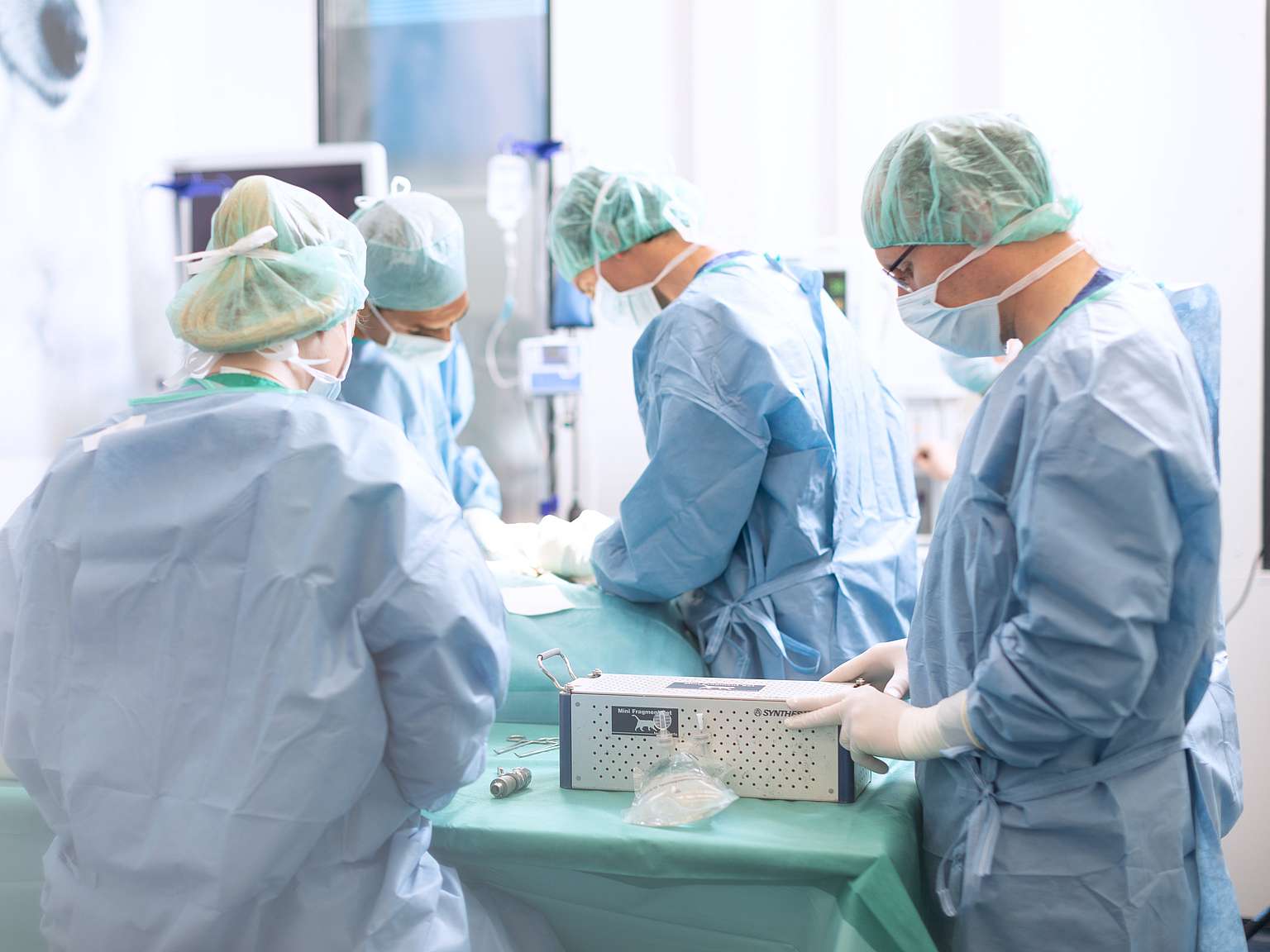 L'équipe médicale du CHV ADVETIA situé à Vélizy-Villacoublay