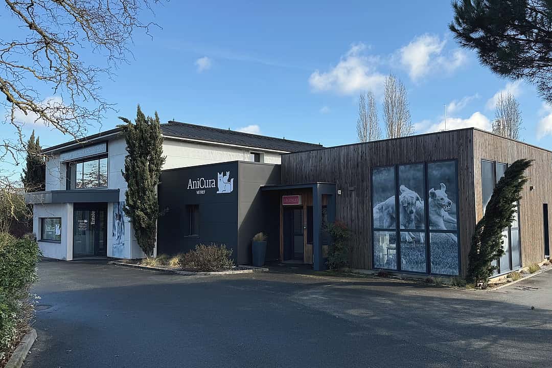 Clinique vétérinaire de référé AniCura VetRef à Beaucouzé près de Angers