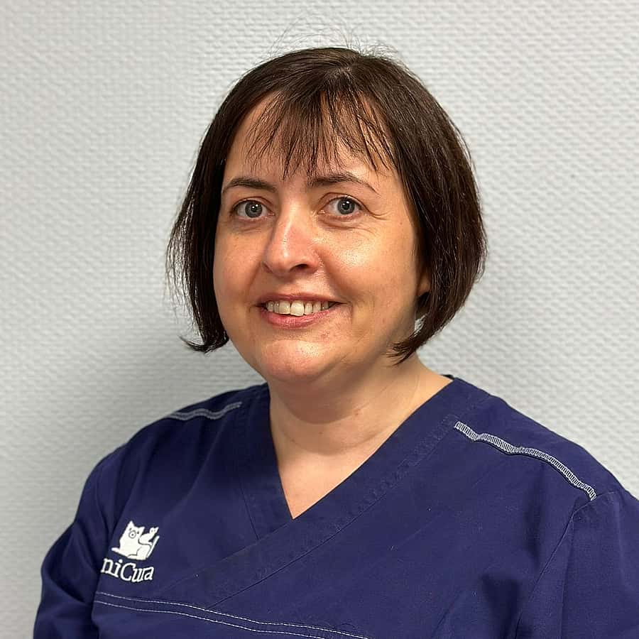 Dr. Vet. Yvonne McGrotty, spécialiste européenne en médecine interne à la clinique AniCura VetRef à Beaucouzé, près d'Angers.