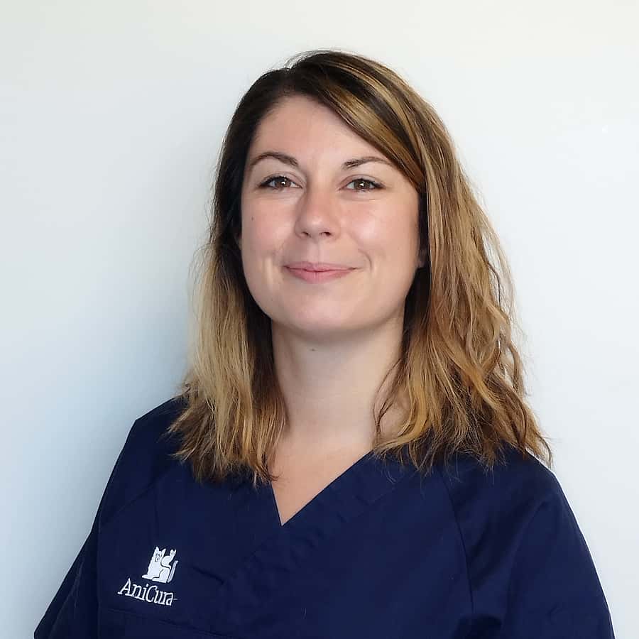 Dr. Vet. Raynal, vétérinaire à la clinique AniCura Volvestre