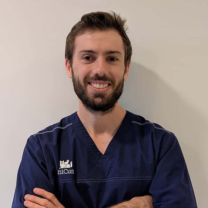 Dr. Vet. Savatier