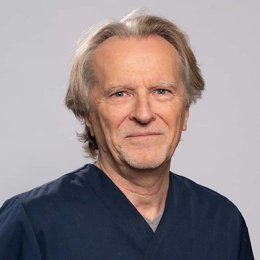 Dr. Vet. Heripret, Spécialiste en dermatologie vétérinaire au CHV AniCura Pommery à Reims
