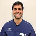 Dr. Vet. Geoffrey Pagès, Résident en chirurgie des animaux de compagnie au CHV Aquivet (près de Bordeaux)