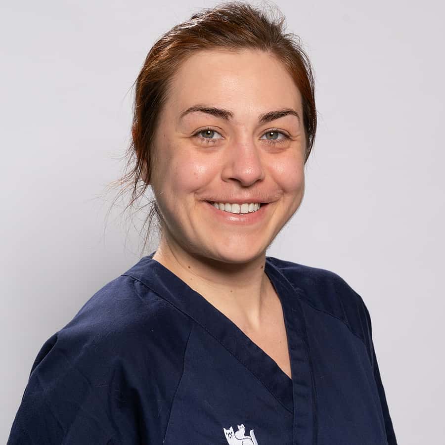 Dr. Vet. Clara Landrevie, spécialiste en ophtalmologie au CHV AniCura Pommery à Reims