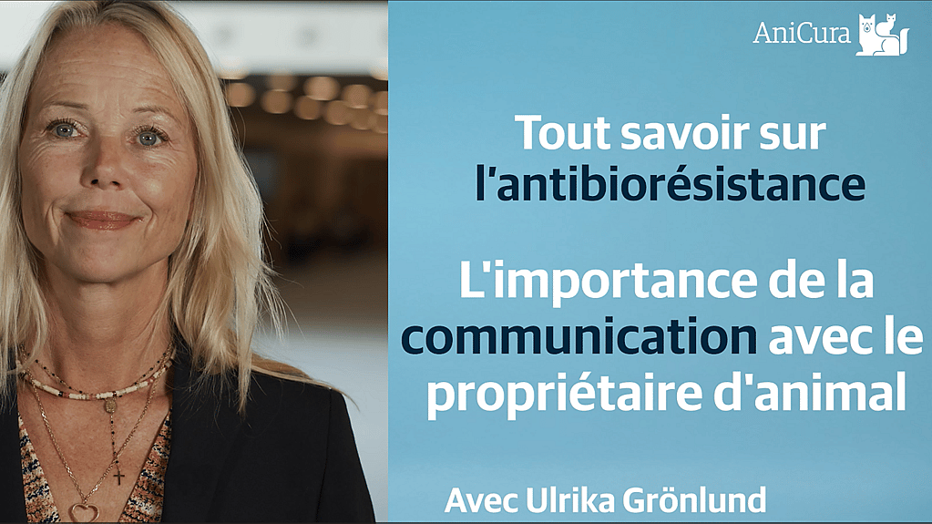 Une personne souriante pour une photo.