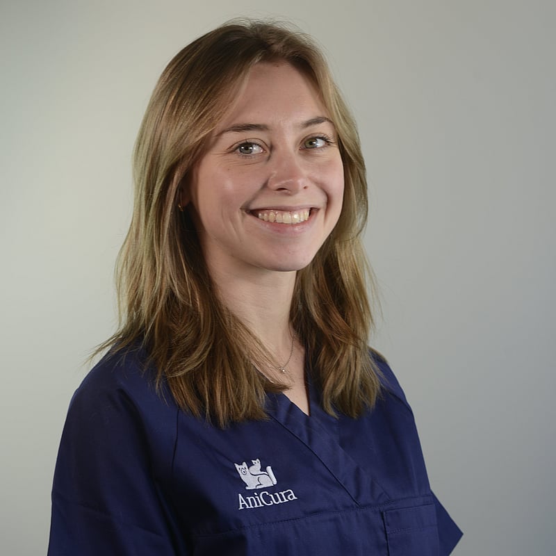 Photo de Dr. Vet. Louchie, Urgentiste