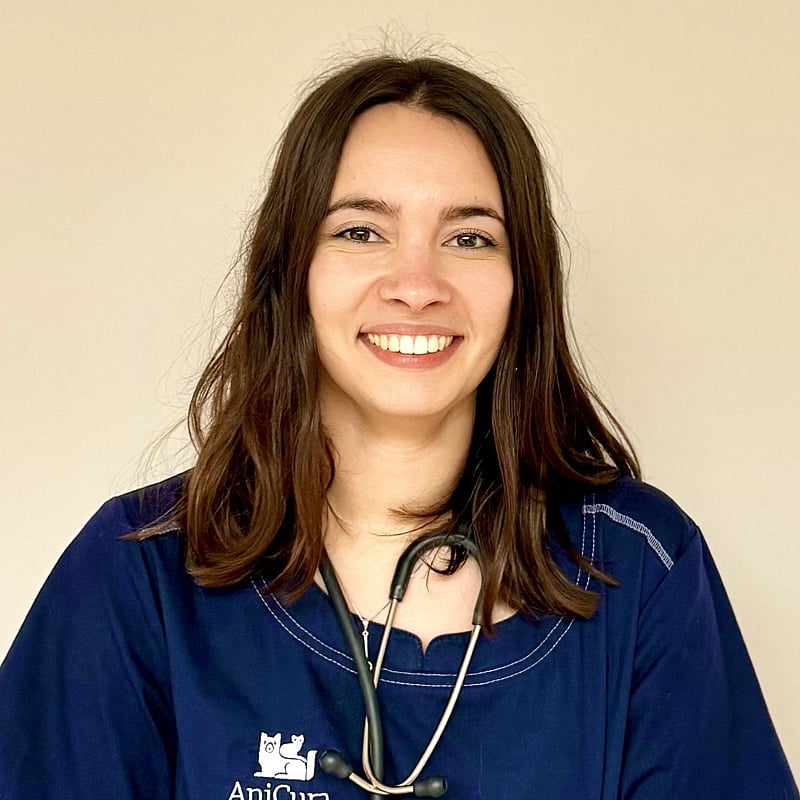 Photo de Dr. Vet. Mignot, Assistante De Soins D'urgences