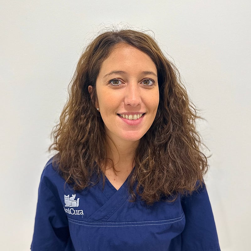 Photo de Dr. Vet. Perrone, Assistante En Ophtalmologie