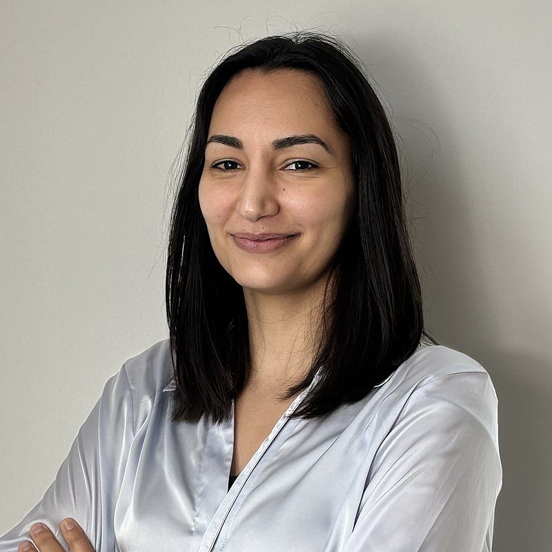 Photo de Chaïnès Chebel, Comptable Général Senior