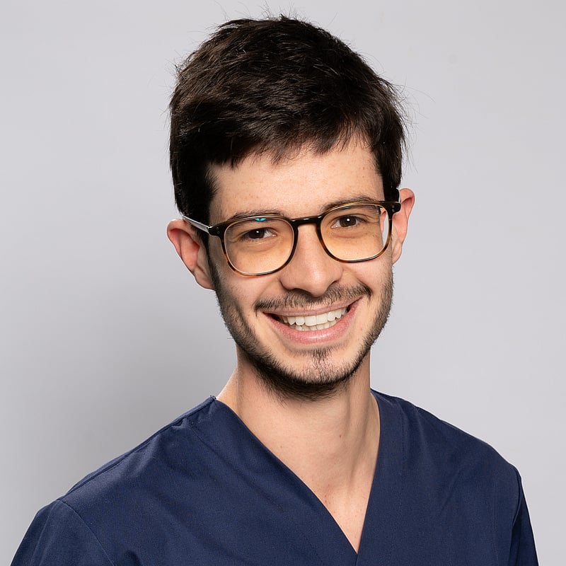 Photo de Dr. Vet. De Charrin, Clinicien En Médecine Interne